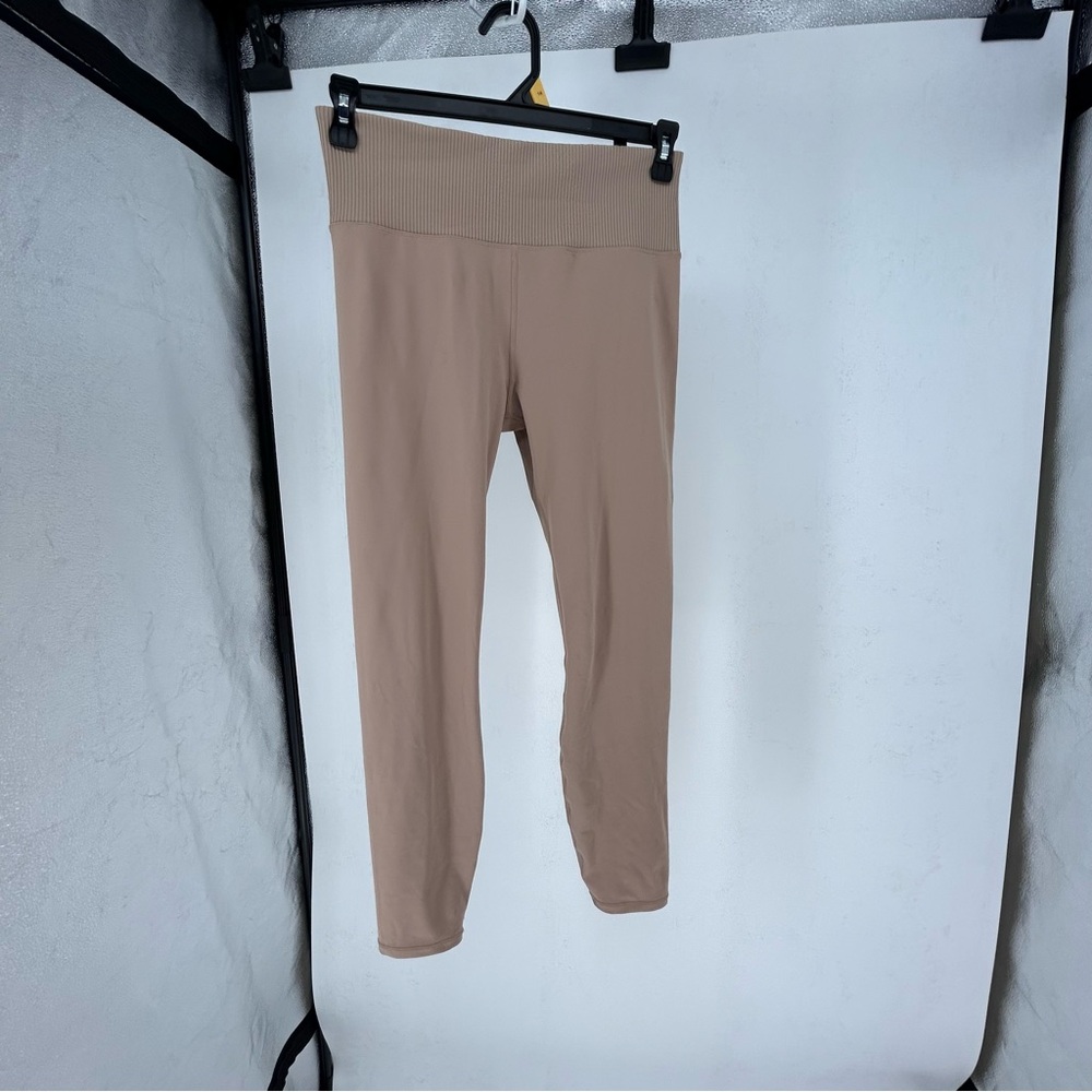 Vuori Studio Leggings Women's Size Large Tan Ribbed Waistband Workout Yoga Pants